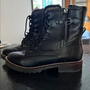 Black Leather Lace-Up Combat Boots - Casual Women’s Ankle Boot